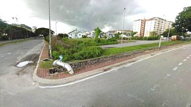 Bungalow Land 3000sf @ Tmn Puchong Prima near LRT Station/Shops/School