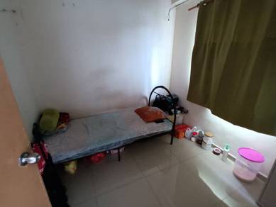 (TINGKAT 1)(80K CASHBACK)(FULL LOAN) Flat Puchong Perdana Permai