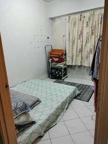 (TINGKAT 1)(80K CASHBACK)(FULL LOAN) Flat Puchong Perdana Permai