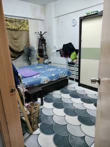 (TINGKAT 1)(80K CASHBACK)(FULL LOAN) Flat Puchong Perdana Permai