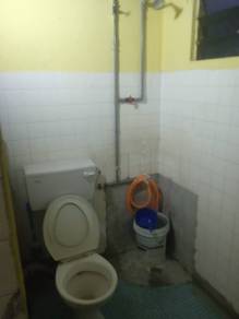 (TINGKAT 1)(80K CASHBACK)(FULL LOAN) Flat Puchong Perdana Permai