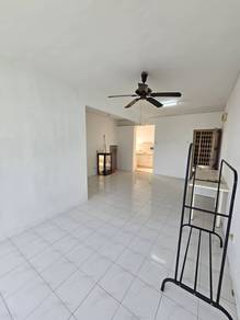 Rose Villa Apartment @ Taman Putri Kulai