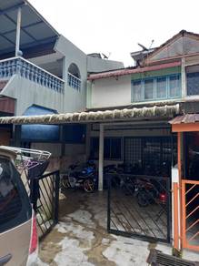 Double Sty Basic Unit At Taman Saga Bentong