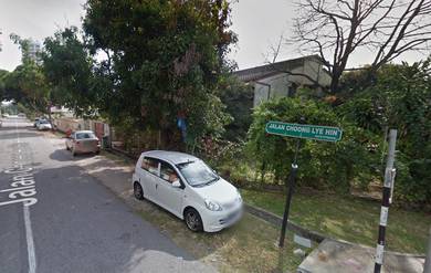 [10,000 sqft] Dilapidated Bungalow - suitable for rebuild