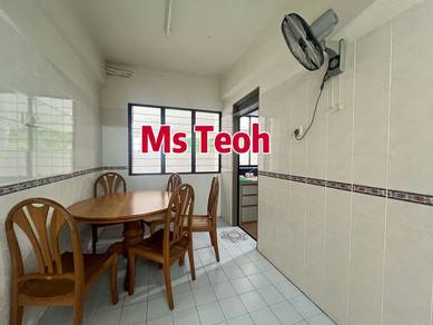 Twin Towers Tanjung Bungah - F/Reno F/Furnished - Seaview - 1 carpark