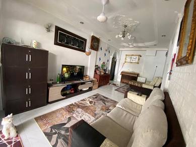 GROUND FLOOR Tanjung Court 900sSF 3-Rooms Fully Renovated 1-F/Carpark
