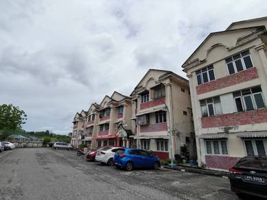 Kelisa Apartment at Taman Inderawasih - Basic Unit - Walk up