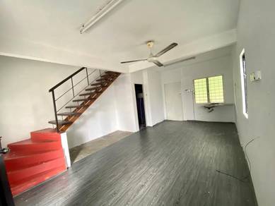 Taman Velox, Rawang, 2sty endlot House Freehold, 2r 1b