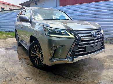 Lexus LX450D