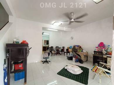 Bandar Botanic Klang double storey extended freehold 20x65 Gated guard
