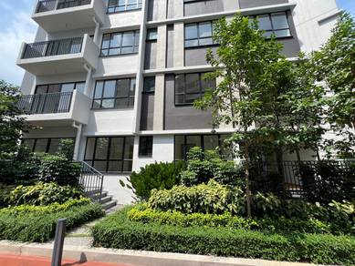 New Unit with Private Lift Lobby and Balcony GEMS RESIDENCE PUTRAJAYA