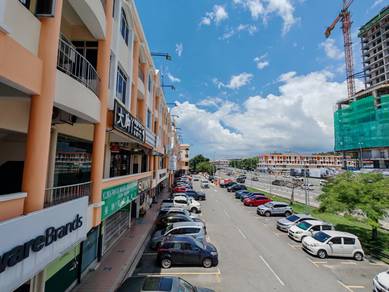 Lintas Square | Corner | Facing Highway| Top Floor | 1100 SQFT | Bare