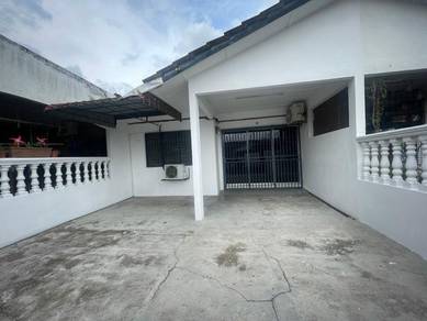 Semenyih Town Single storey Terrace House Sell 361k