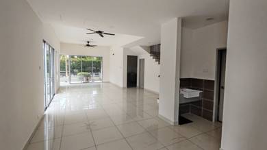 Endlot Extra 10 Feet Double Storey Bayan Residences Tropicana Aman