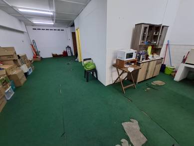 1st Floor Shop or Office 1800 Sf In Sea Park Petaling Jaya for Rent