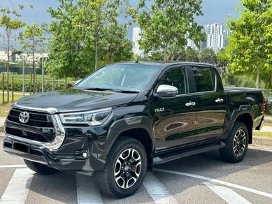 Toyota HILUX 2.4V 4X4 (NO OFF ROAD) GOOD CONDITION