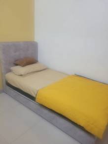 Middle Room at Bandar Puchong Jaya Fully furnish Near amenities