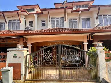 Double Storey Terrace House,Taman Tropika,Kajang