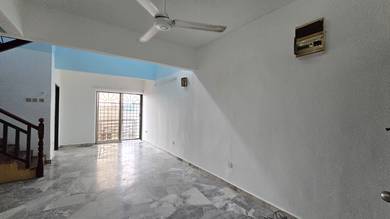 4R3B Duplex PENTHOUSE at Pelangi Court Link Ean Ann Meru Klang