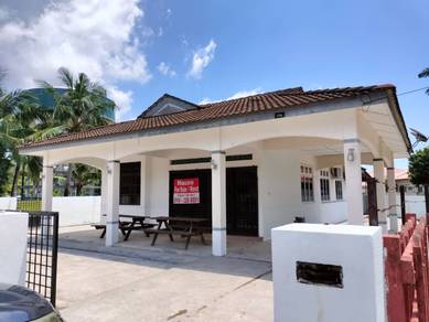 Bungalow-House-for-rent-Lumut-Perak