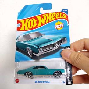 Hot wheels 66 Buick Riviera sealed 2025 series