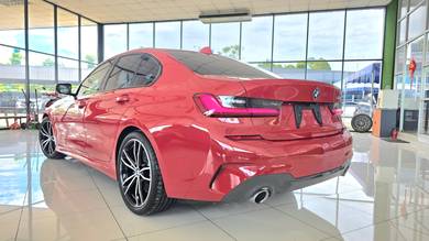 Bmw 330i M SPORT 2.0L (A)