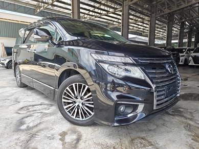 Nissan ELGRAND 2.5 HIGHWAY STAR 2 P/Door 7S..