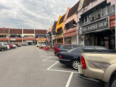 Strategically & Excellent Location Shoplot at Rasah Jaya for Rent