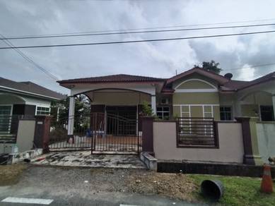 Bukit Gambir Serom 7 Single Storey Semi D For Rent