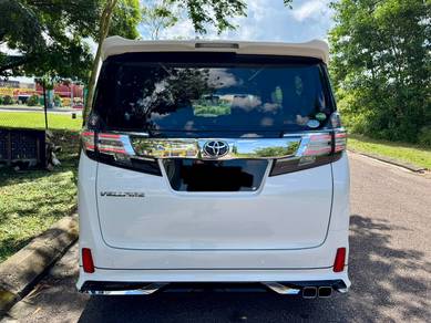 Toyota Vellfire 2.5 Z 3 Power Door 2016