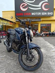 Suzuki Gixxer 250 FI Naked & Low Monthly Full Loan