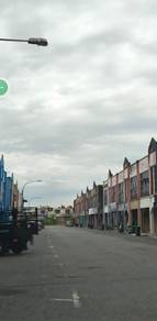 Below Market 3 Units in a Row Renovated 2½ Storey Shoplots For Sale ‼️