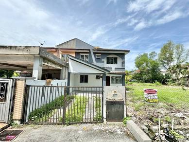Double Storey Semi-D Cluster Corner Lot Taman Putra Perdana @ Puchong