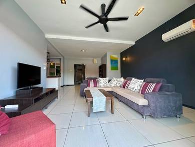 Seri Manis Condominium