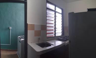 Room-for-rent-Bandar-Sunway-Selangor-2