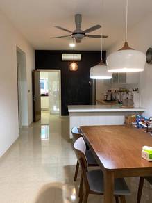 3 Storey House at Taming Indah 2
