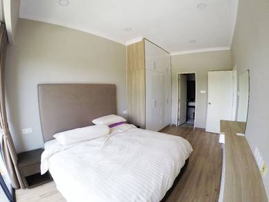 Peak Soho Condominium