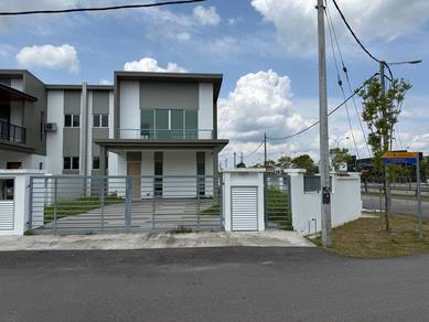 Semi-Detached-House-for-sale-Batu-Pahat-Johor