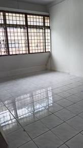 Flat Apartment 1st Floor Putra Kajang Seksyen 7 Bangi