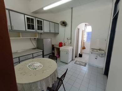 Taman Seri Setia, Tanjung Bungah near TAR College, furnished, 3 rooms