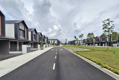 DIRECT OWNER FREEHOLD Elmina East Ilham Residence Shah Alam Terrace