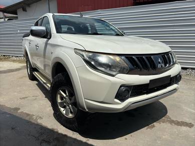 Mitsubishi Triton 2.5L VGT MS 4x4 DC (AT)