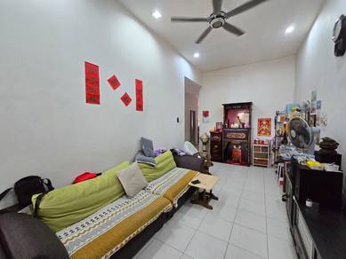 Indahpura hot area SuperNice Renovated Single Storey For Sales