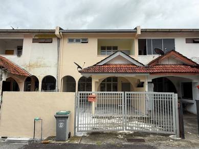Newly painted double storey terrace in Sikamat, Seremban
