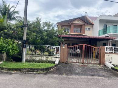 45.7”x80” Double storey Corner Taman Oakland 2 Seremban