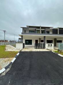 Gated guarded Double Storey Corner Terrace House at Pine Residence