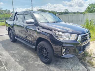 Toyota HILUX 2.4 L-EDITION 6-speed (A)