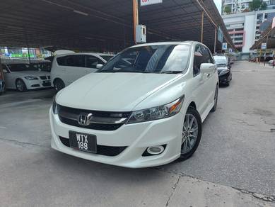 Honda STREAM 1.8 ORI RSZ SUNROOF/PADDLESHIFT