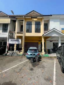 JUAL  - 2 Tingkat Rumah Kedai Jalan Utama Bandar Seri Iskandar