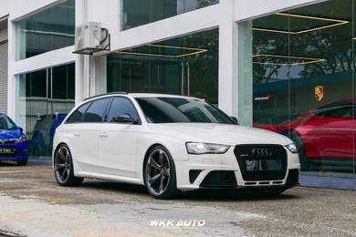 Audi RS4 Avant V8 FSI QUATTRO 4.2